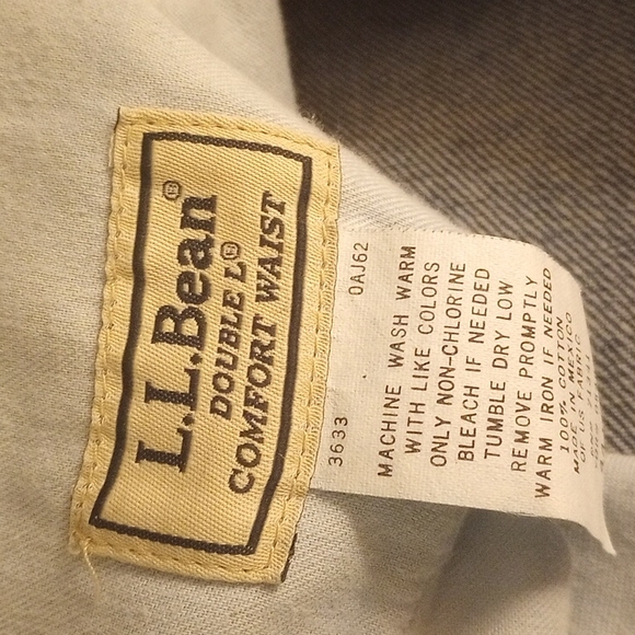 LL Bean shortened  Jeans - Picture 6 of 9